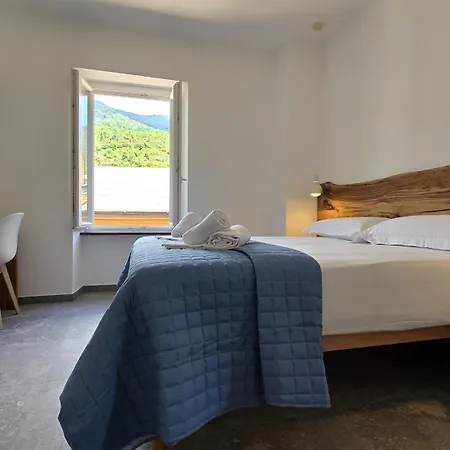 La Piazzetta - Homy 5 Terre Apartment *