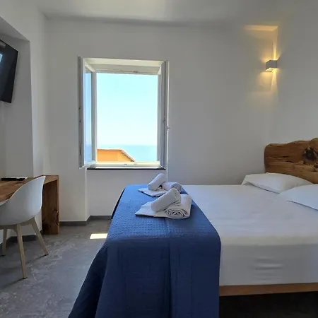 La Piazzetta - Homy 5 Terre Apartment *