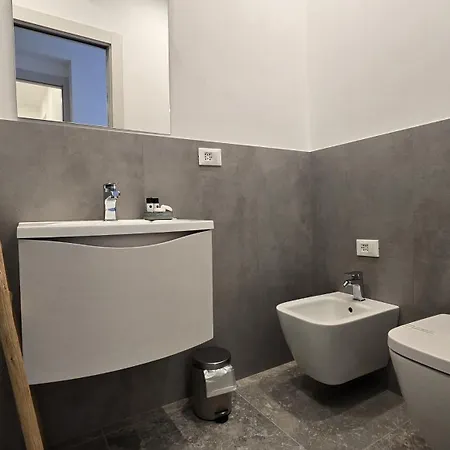 La Piazzetta - Homy 5 Terre * Volastra