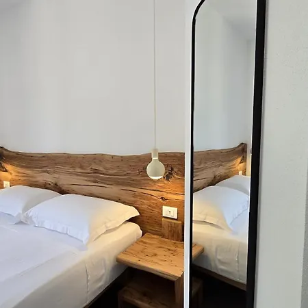 La Piazzetta - Homy 5 Terre Volastra