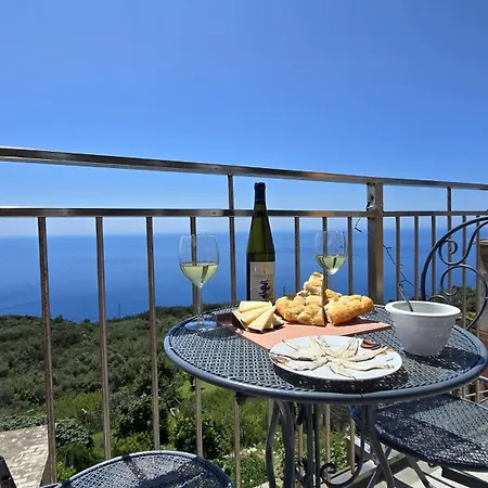 Apartment La Piazzetta - Homy 5 Terre Volastra